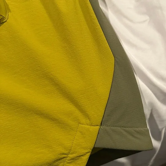 Adidas Terrex UTL HZ TOP- Cordura pullover Fleece. Size SMALL- NWT- UNISEX - Picture 9 of 10